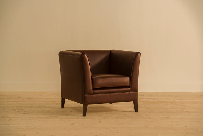 Barbican Single Seater