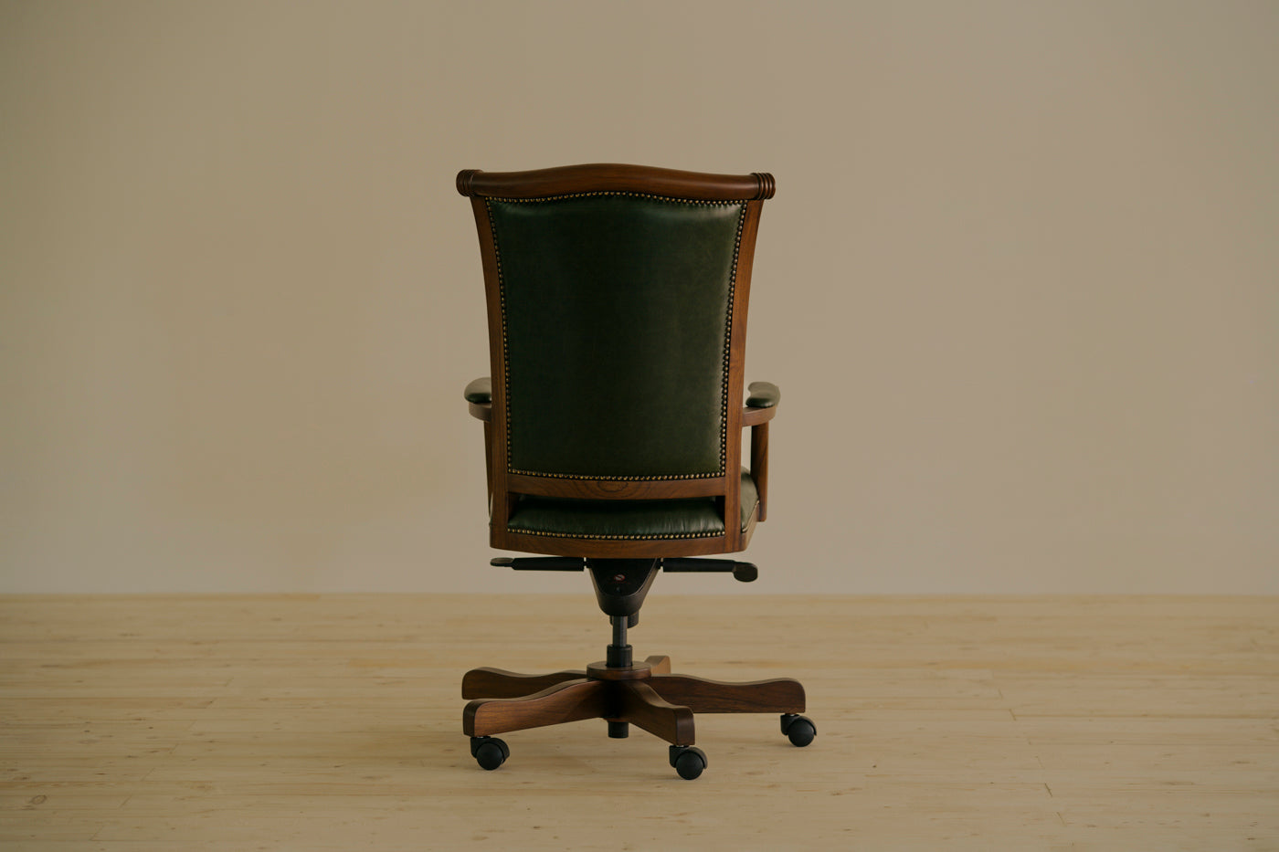 OFFICE WOOD SWIVEL CHAIR TEAK LAWYER