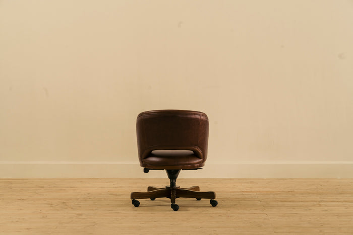 Highbury Swivel Chair