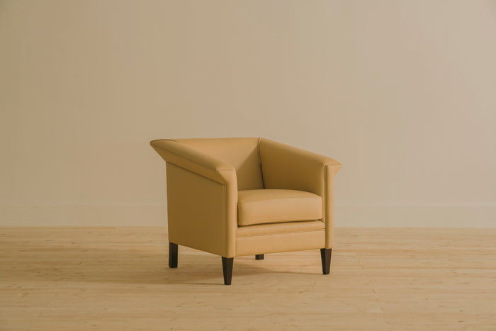 BEIGE LEATHER SOFA ARMCHAIR CHESTERS INDIA