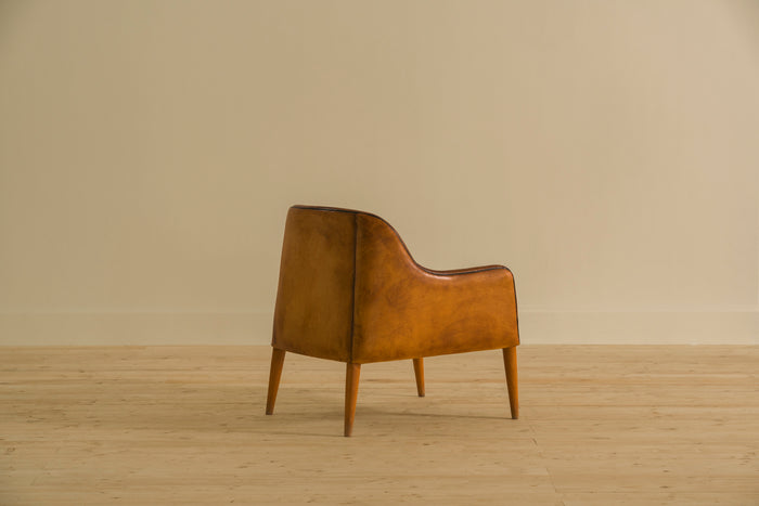 Lucas armchair