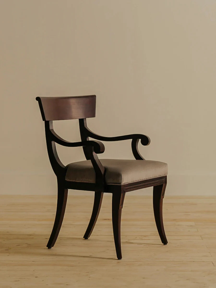 Dining Chairs & Bar Stools