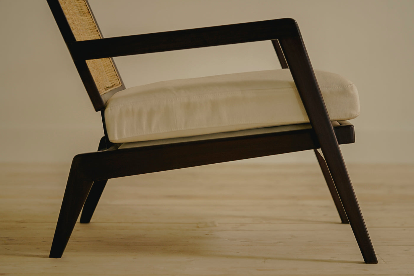 Bernoulli Armchair