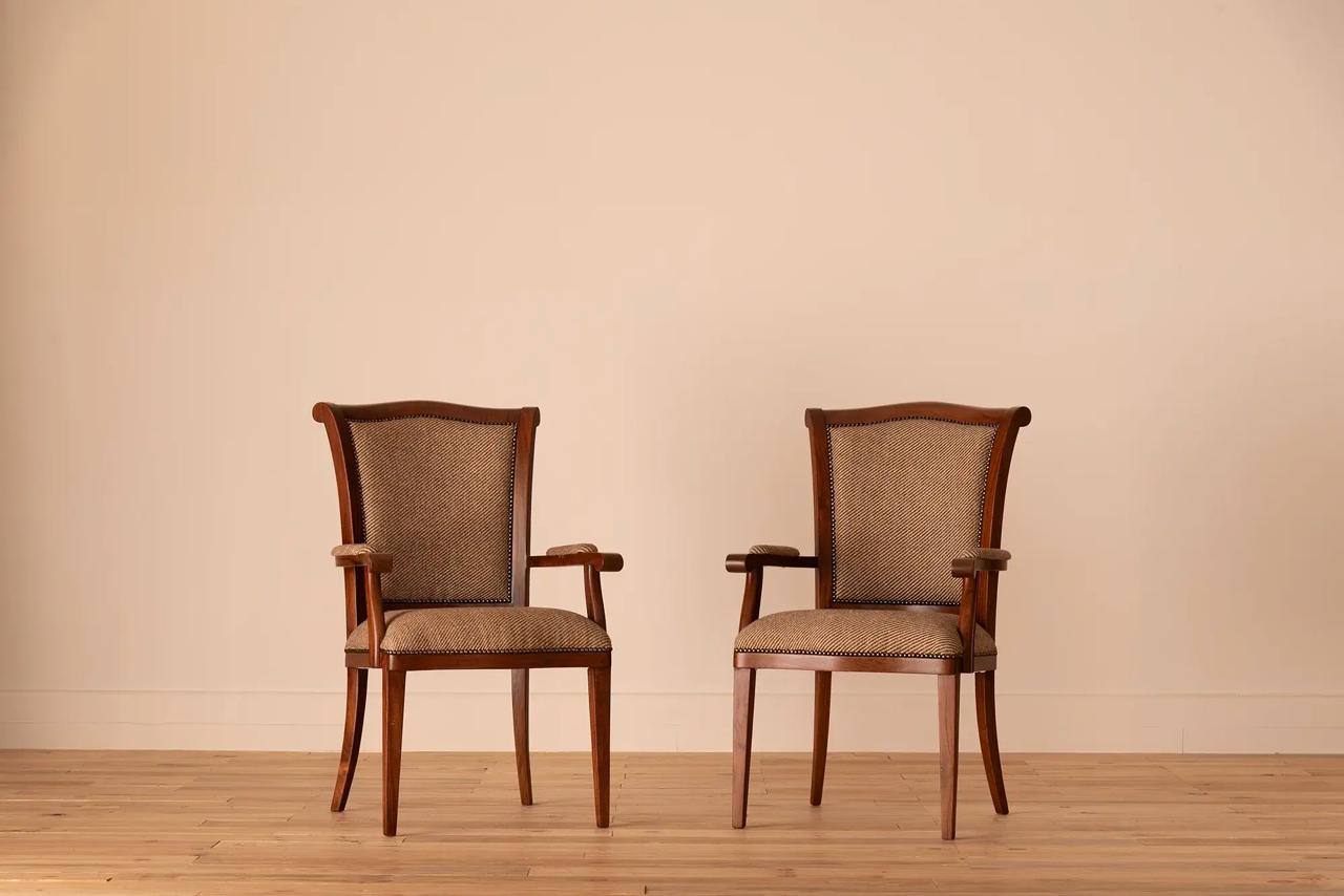 Heritage Stationary Armchair
