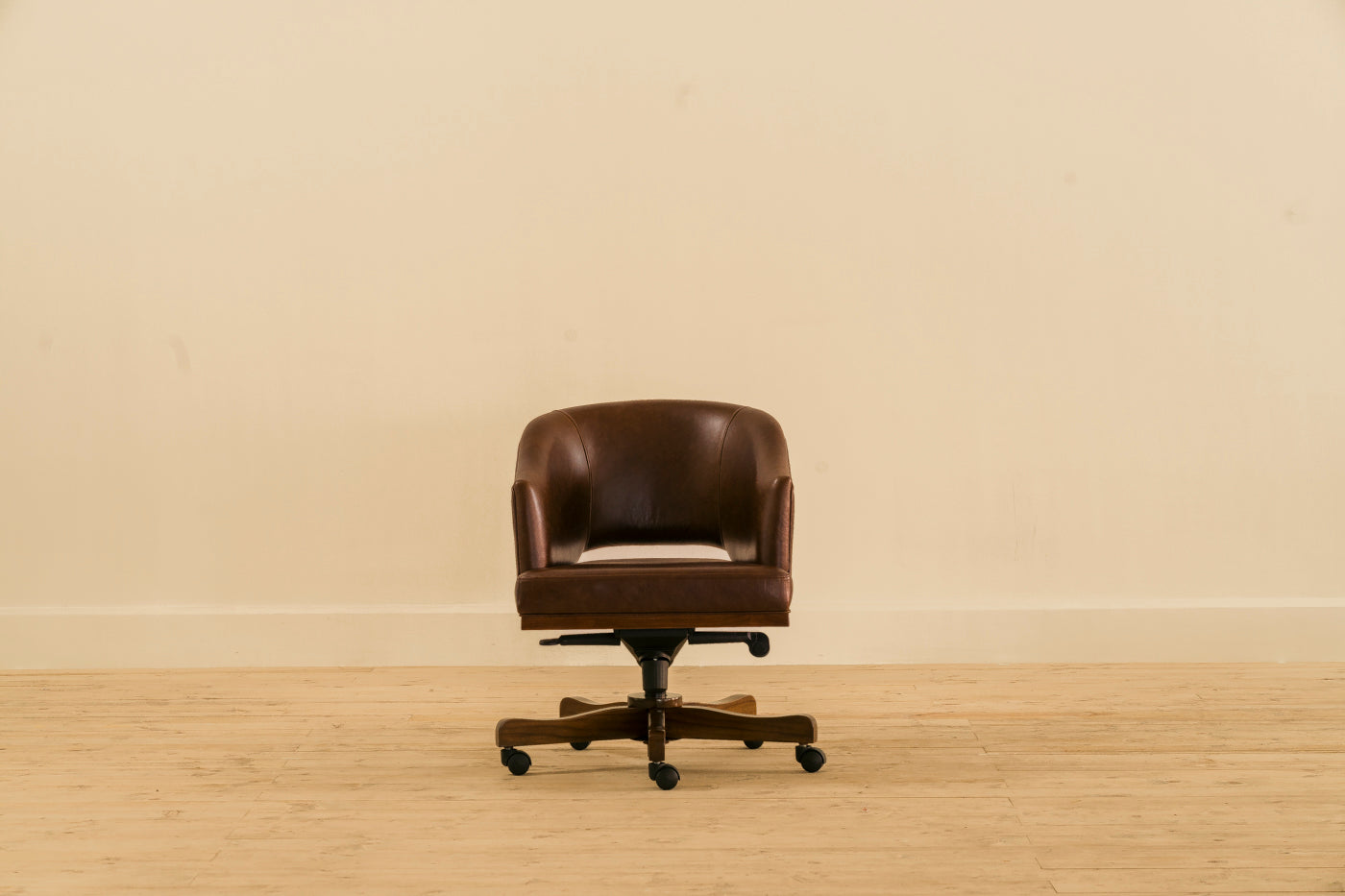 Highbury Swivel Chair