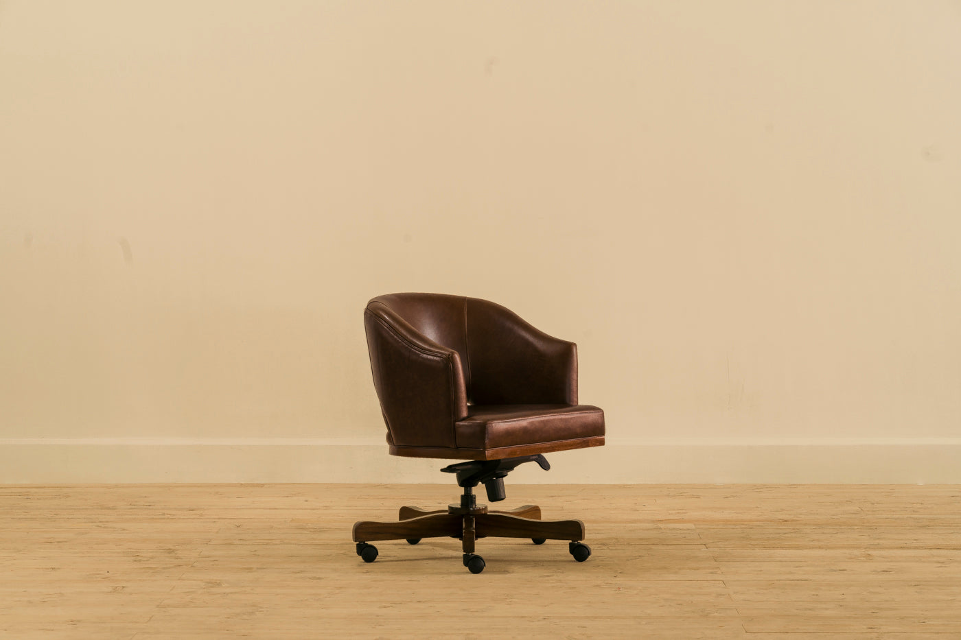 Highbury Swivel Chair