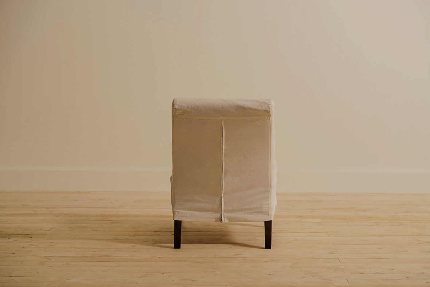 Lisbon Slipper chair
