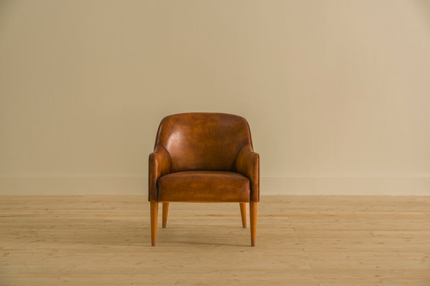Lucas armchair